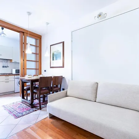 Apartment Milano-brera District